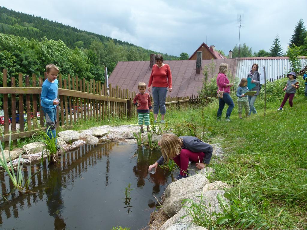 Ekocentrum Dotek Horni Marsov Bagian luar foto
