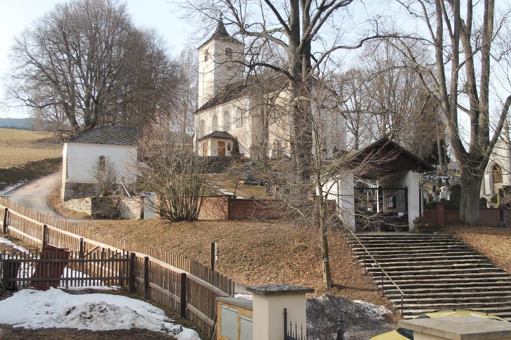 Ekocentrum Dotek Horni Marsov Bagian luar foto